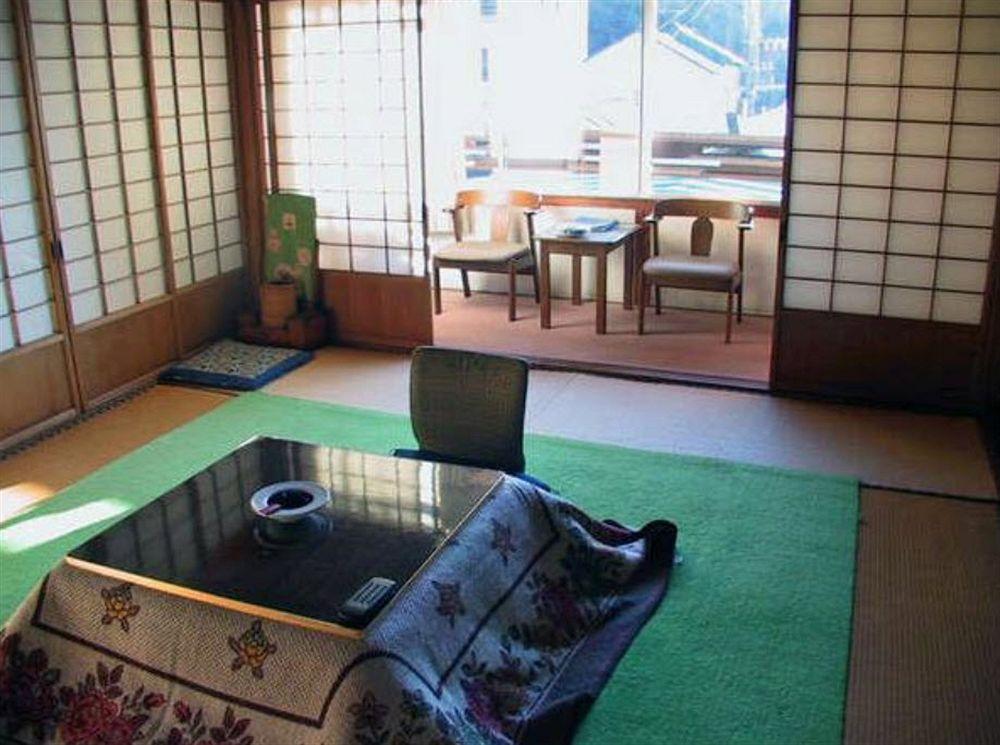 Yumoto Ryokan Яманоуті Екстер'єр фото